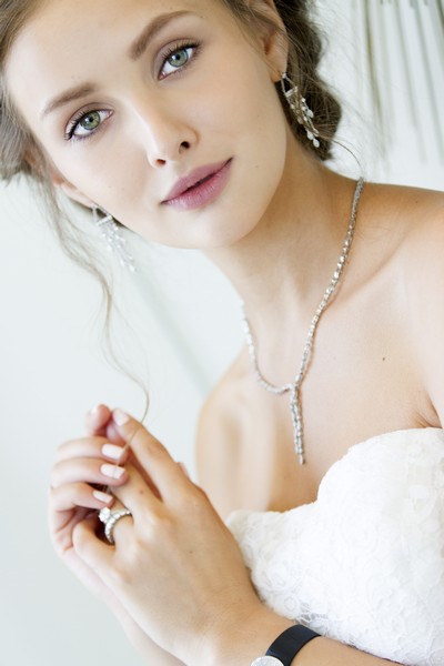Tiffany Celebrates the 130th Anniversary of the Tiffany® Setting